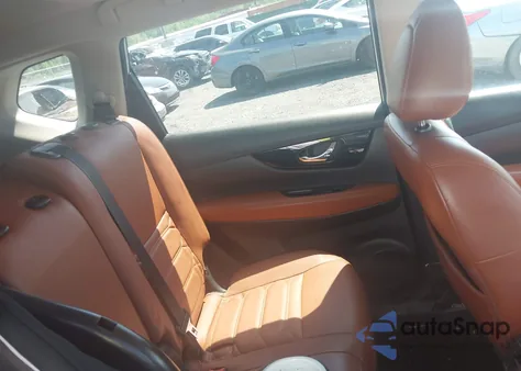 2017 Nissan Rogue Sl z USA, uszkodzony, nr VIN 5N1AT2MV6HC764695